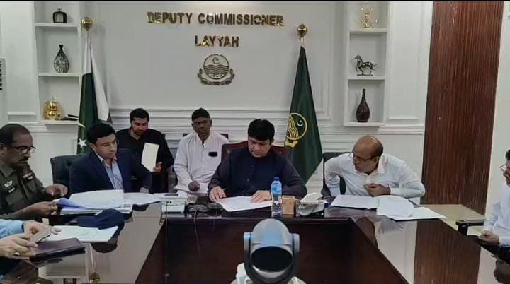 ایڈیشنل ڈپٹی کمشنر ریونیو محمد شاہد ملک کی زیر صدارت اوورسیز پاکستانیز کمیٹی کا اجلاس